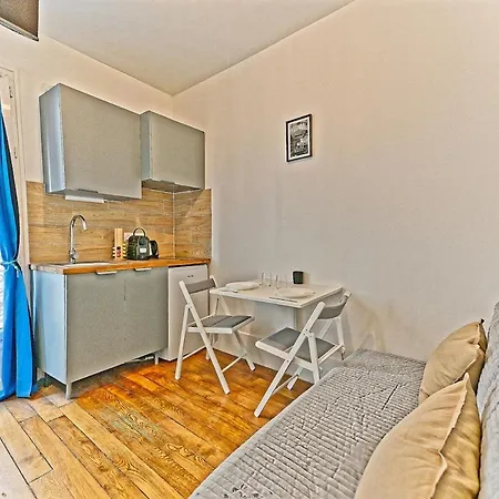 Apartment Equipe Dans Le 18eme Arrondissement Paris